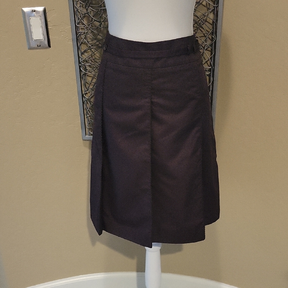 Faconnable Elegant Dark Brown Full Pleated Skirt